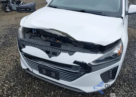 2019 Hyundai Ioniq Hybrid Limited from USA, damaged, VIN KMHC05LCXKU138457